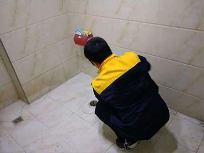 卫生间防水